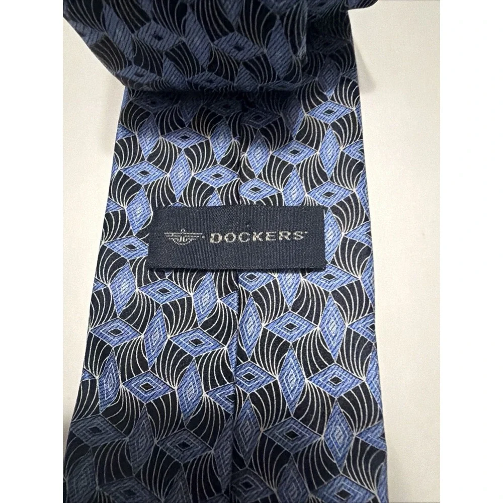 Dockers Mens Silk Tie Blue Black Geometric Diamond Stain Resistant Hand Made